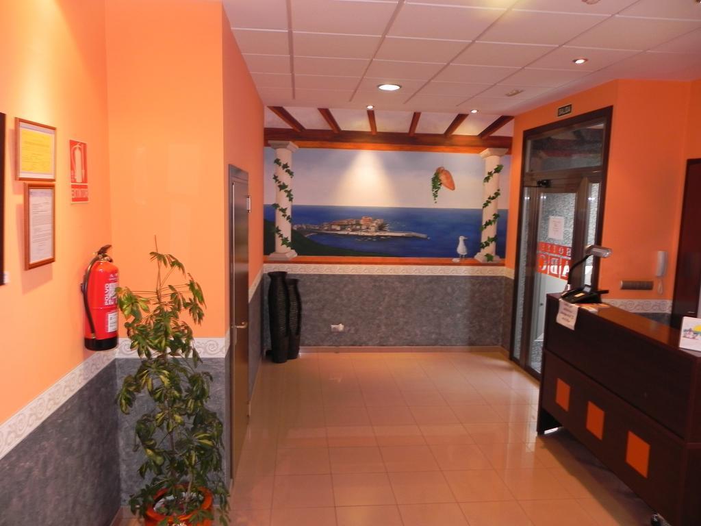 Laracha Hotel Restaurante Pizzeria Abc מראה חיצוני תמונה